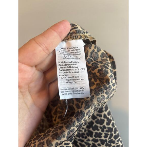 J.Crew Cheetah Print Short Sleeve Blouse Size XS Black Brown - Picture 3 of 5